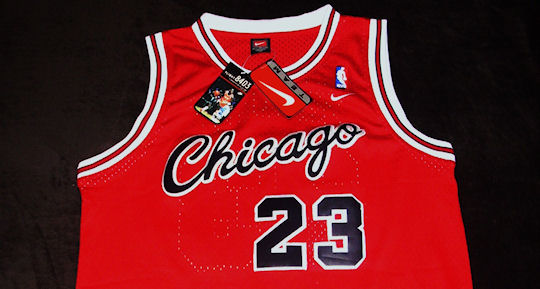 michael-jordan-maillot-23 michael-jordan-maillot-23