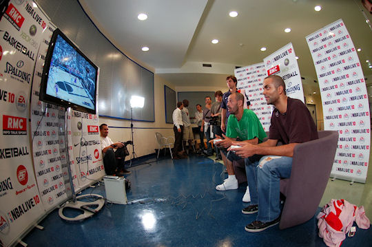 tony-parker-kadour-ziani-nba-live-10