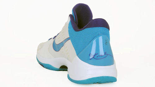 kobe-hornets-zoom-v-3