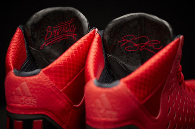 Adidas Rose 3 Brenda