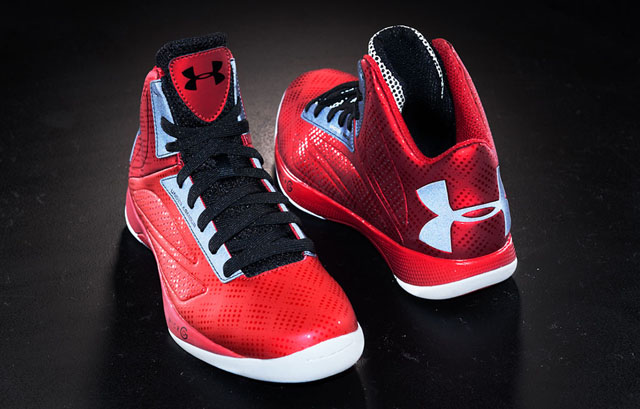 Under Armour Micro G Torch