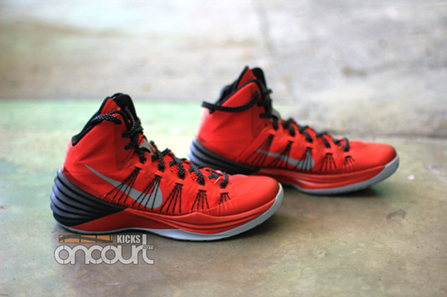 Nike Hyperdunk 2013