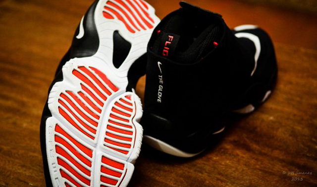 Nike Zoom Flight The Glove