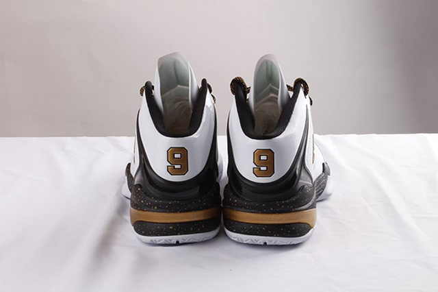 Team Lightning Finals Tony Parker