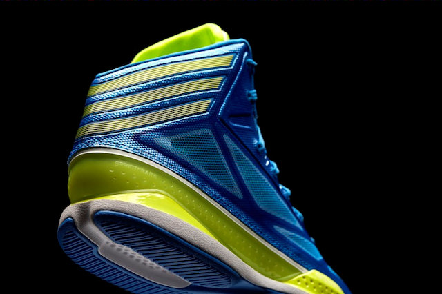 adizero-Crazy-Light-3-blue-electricity-white-Ricky-Rubio-G66521-Detail-3