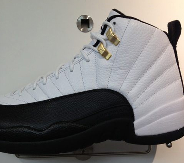 Air Jordan XII Taxi