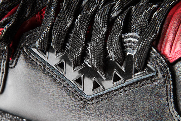 Li-Ning-Way-of-Wade-2-Announcement-12