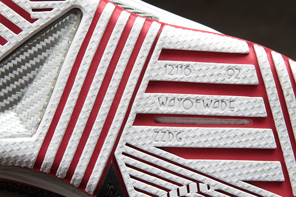 Li-Ning-Way-of-Wade-2-Announcement-9