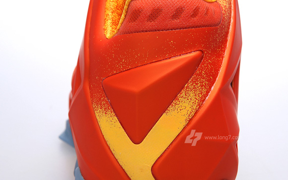 Nike-LeBron-XI-Forging-Iron-12