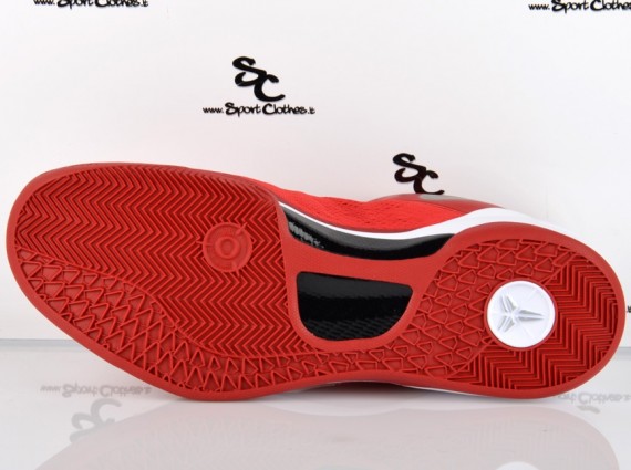 nike-kobe-8-tb-red-white-silver-03-570x425