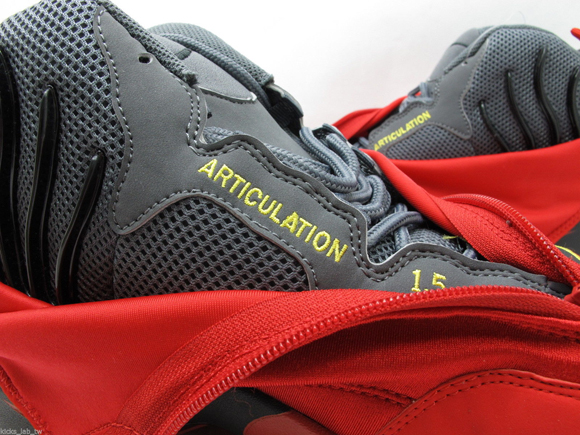 Nike-Zoom-The-Glove-Heat-Detailed-Look-5