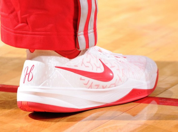 nike-zoom-crusader-james-harden-pe-2-570x424