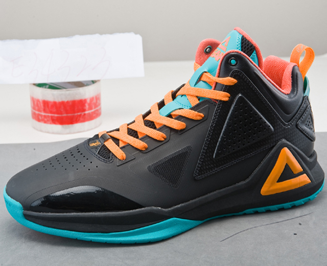 peak-tp1-tony-parker-4