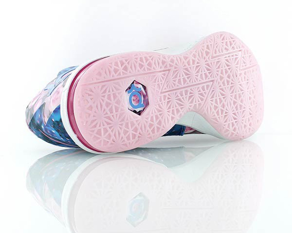 kd-6-floral-nike-supreme-5