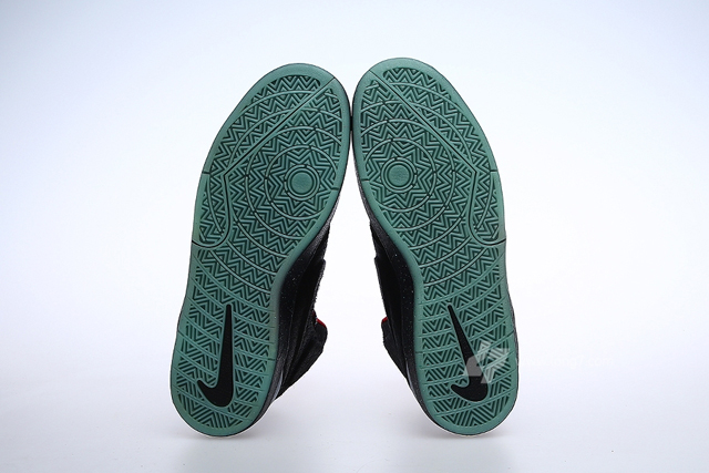 nike-kobe-9-nsw-lifestyle-year-of-the-horse-07