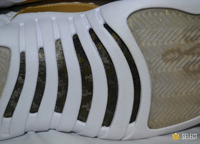 sn-select-air-jordan-xii-ovo-22