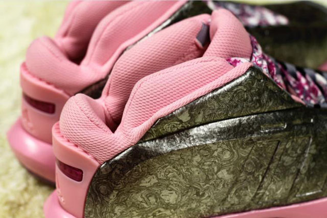 adidas-crazy-1-john-wall-mom-pe-08