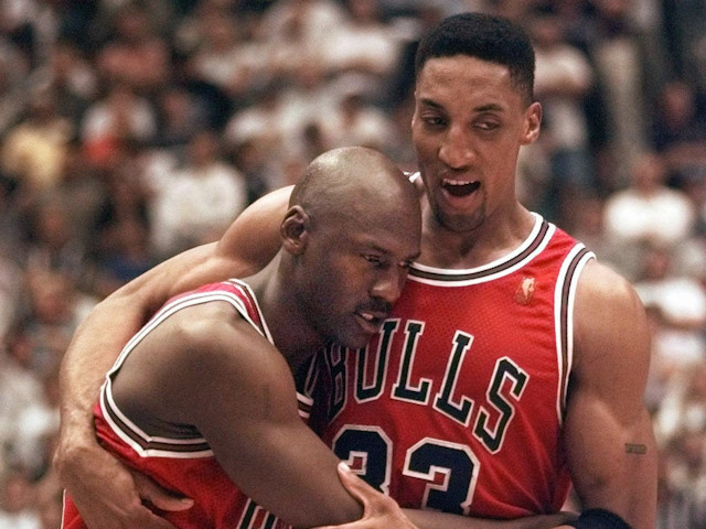 Flu Game (Jordan-Pippen)