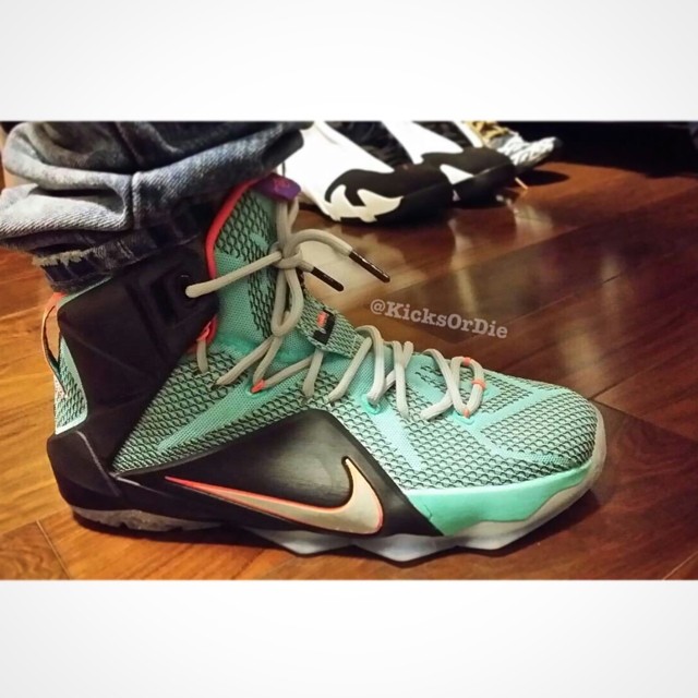 lebron-12-on-foot-side