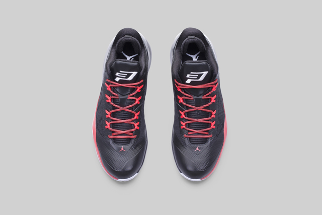 684855-023_A6_Pair_TopDown_HR_32763