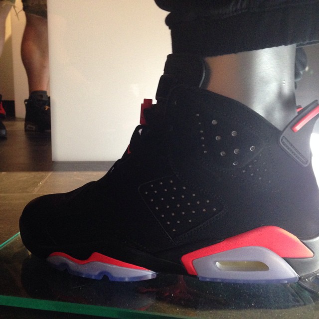 air-jordan-vi-6-infrared-holiday-2014-01