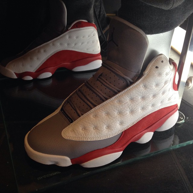 air-jordan-xiii-13-grey-toe-holiday-2014-01