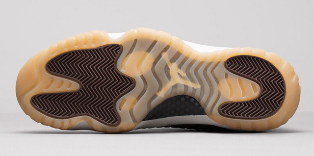 air-jordan-future-premium-dark-chocolate-6