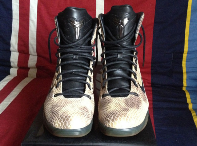 nike-kobe-9-high-ext-qs-snakeskin-04-900x668