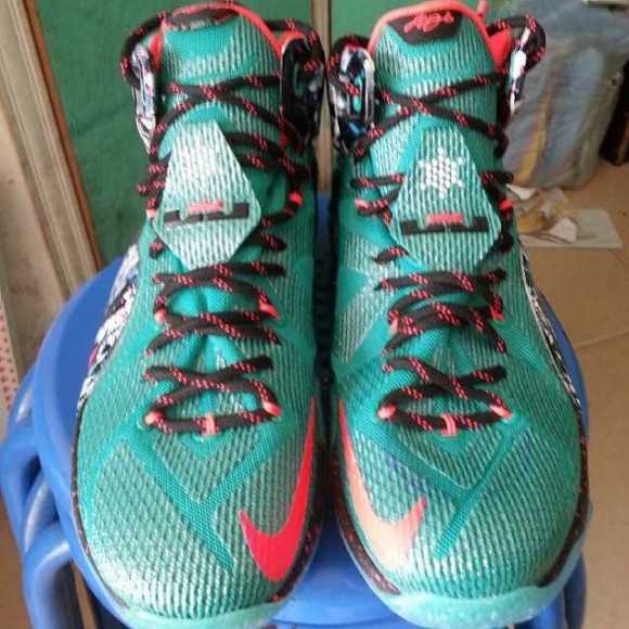 nike-lebron-12-christmas-3-580x580