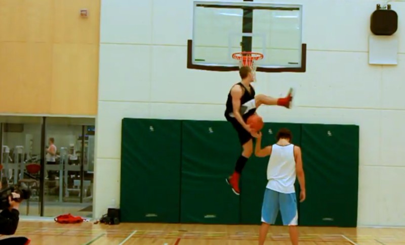 Le dunkeur du jour : 