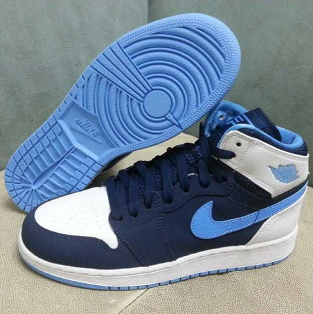 Air-Jordan-1-Mid-GS-CP3-2