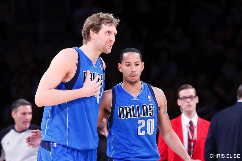 Les Mavericks ridiculisent les Sixers