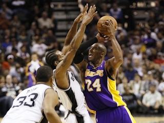 Gregg Popovich rend hommage à Kobe Bryant