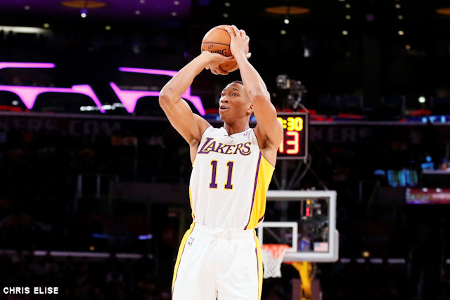 NBA: DEC 08 Raptors at Lakers