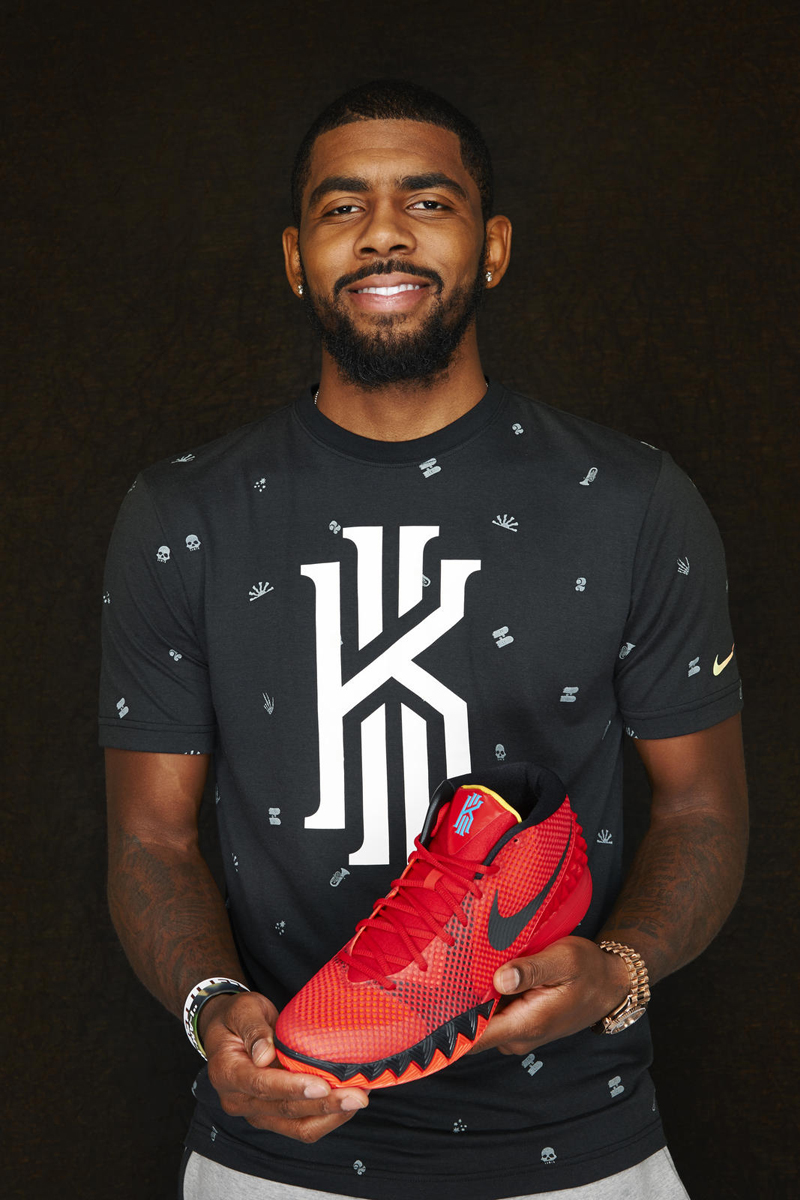 Kyrie_Irving_wiht_KYRIE1_native_1600