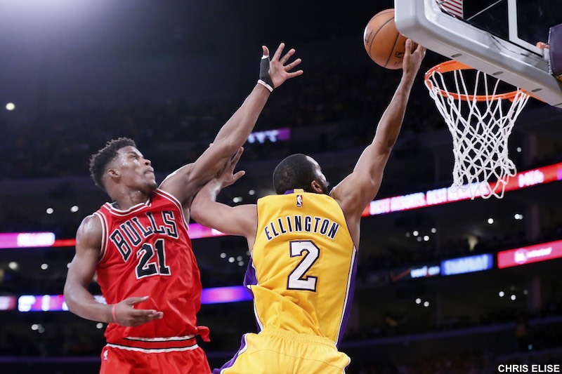 Les Lakers terrassent les Bulls après deux prolongations