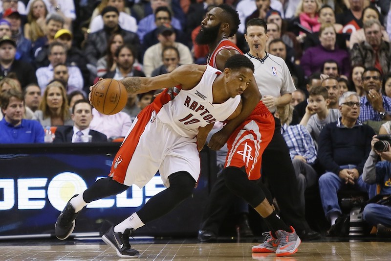 Toronto - Houston : DeMar DeRozan (42 points) domine son pote James Harden