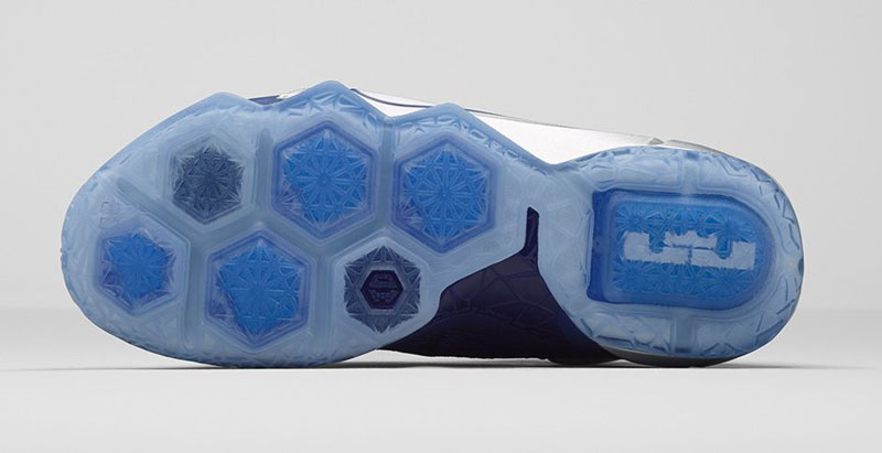 nike-lebron-12-cowboys-6