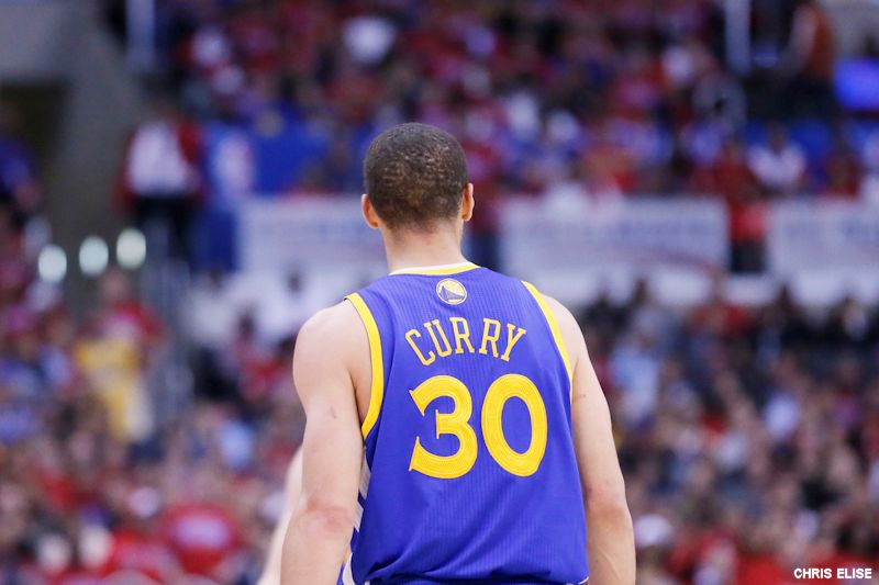 Stephen Curry : les plus belles images de sa saison en mode « phantom »