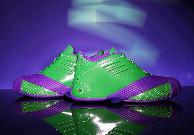adidas-avengers-t-mac-1-hulk