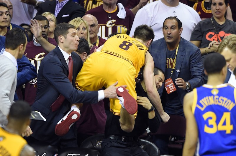 Matthew Dellavedova hospitalisé