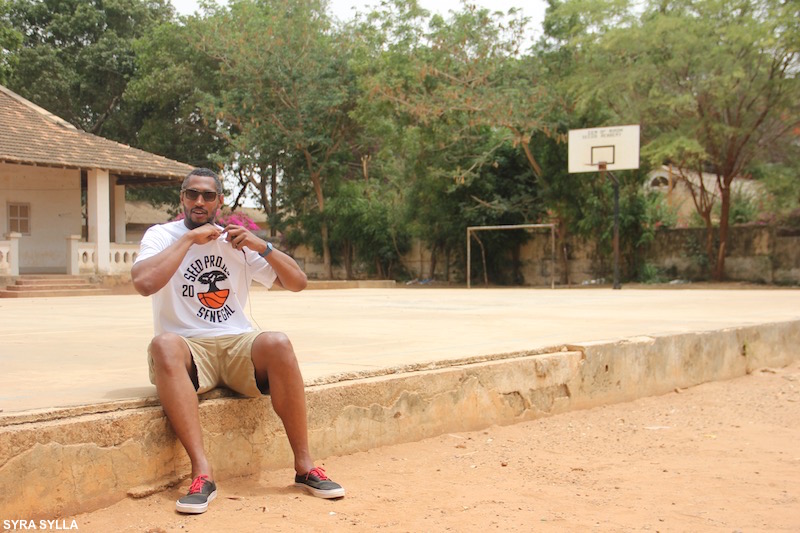 Avant de remettre son bleu de travail pour la préparation de l’Eurobasket avec l’Equipe de France, Boris Diaw a fait escale au Sénégal. A Thiès plus exactement où il a rencontré les élèves de la SEED Academy, école dans laquelle il a récemment investi.