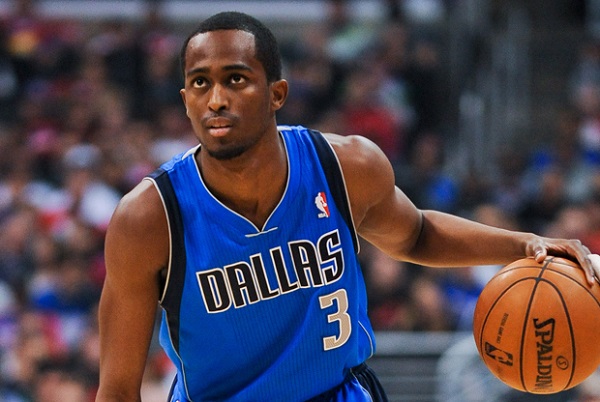 Dallas Mavericks v Los Angeles Clippers