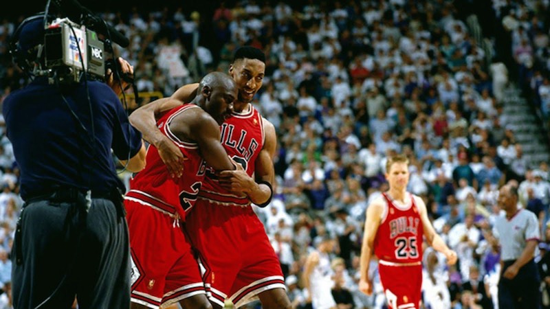 « Flu Game » : pizza avariée ou gros flan ?
