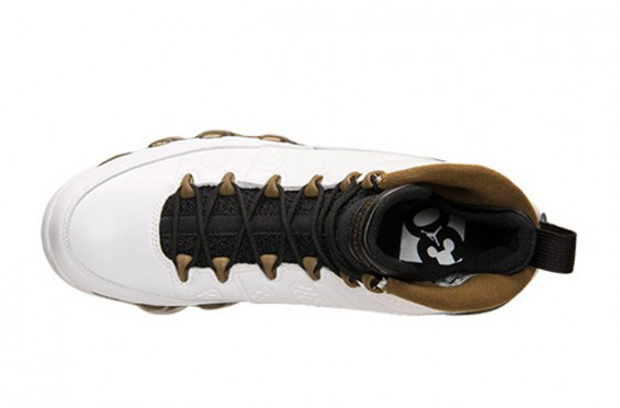 air-jordan-9-statue-retail-06-565x372