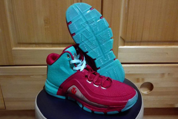 adidas-j-wall-2-christmas-02-620x413