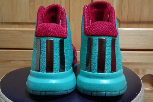 adidas-j-wall-2-christmas-07-620x413