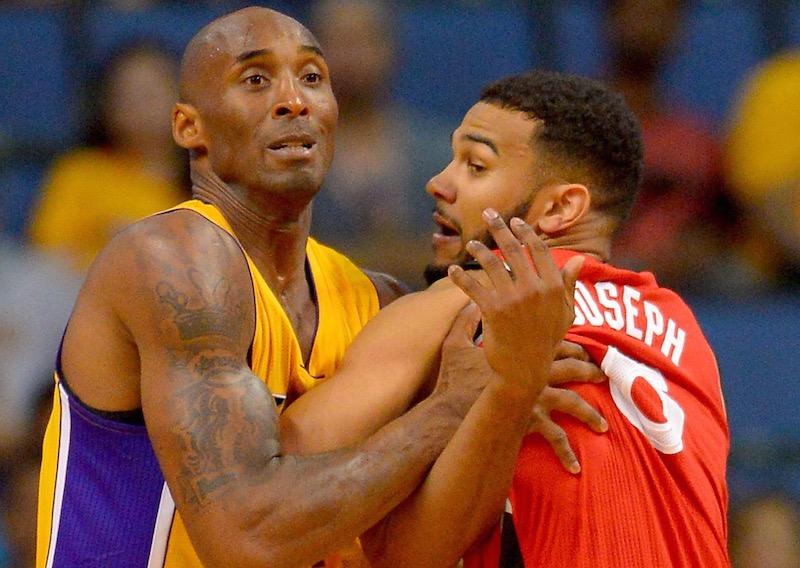 Les Lakers encore battus