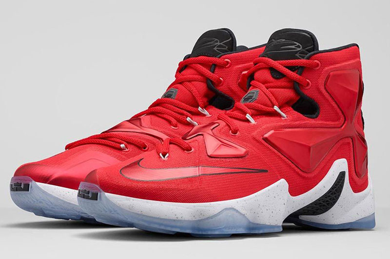 nike-lebron-13-opening-night-00