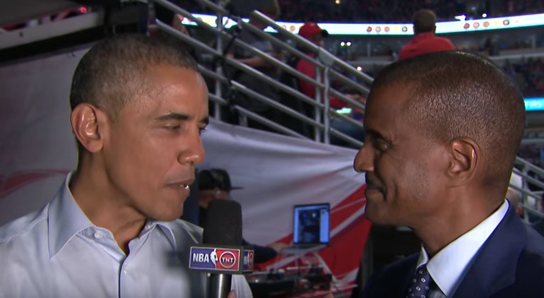 Barack Obama séduit par le nouveau jeu des Bulls